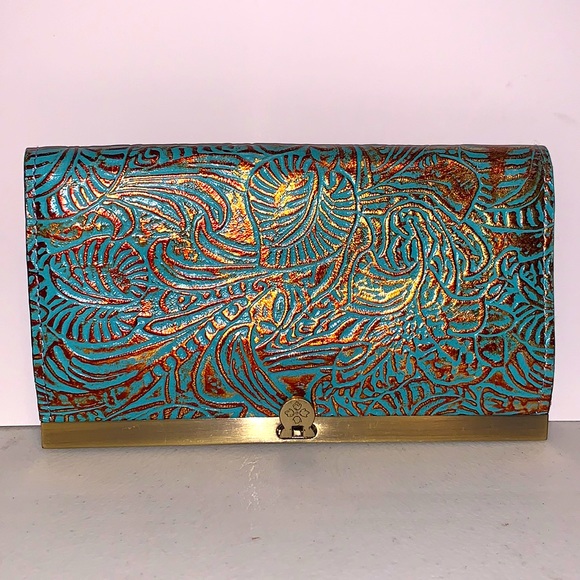 Patricia Nash Handbags - PATRICIA NASH CAMETTI METALLIC Tooled TURQ/GOLD LEATHER RFID TRIFOLD WALLET